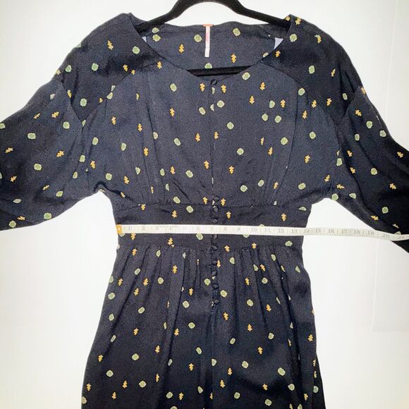 Free People Love Grows Black Geometric Print Long Slv Keyhole Romper Playsuit S - Picture 7 of 16